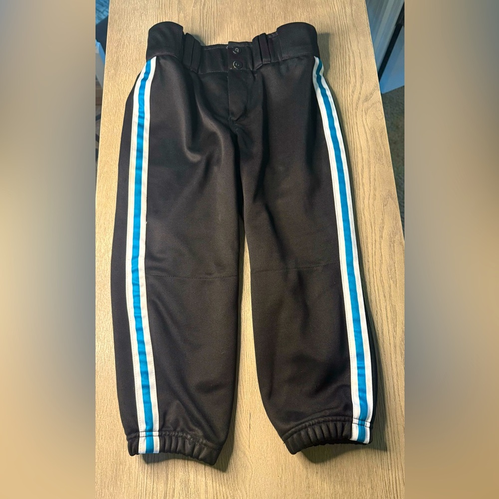 Girls large softball pants